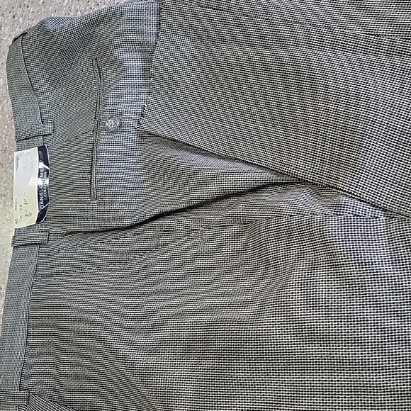 Other - Men's Daniel Cremieiux dress pants S40 gray check single pleat, wool, no hem,new